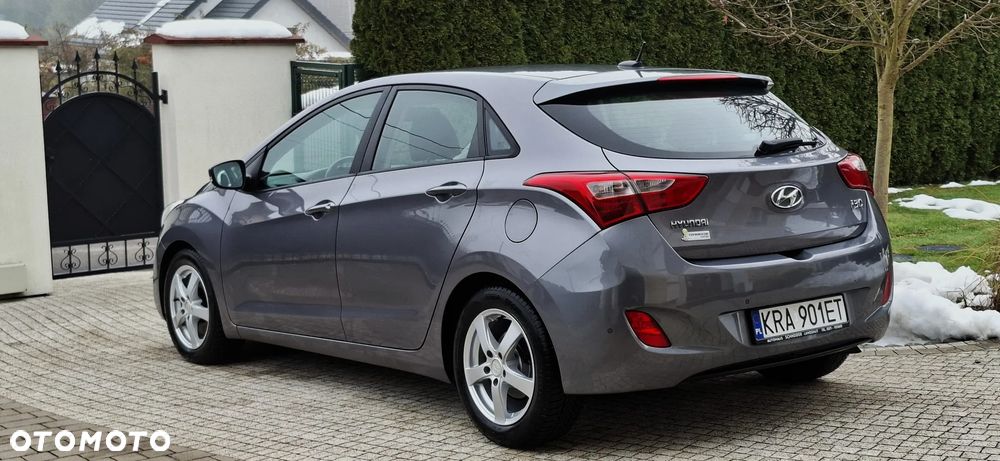 Hyundai i30 1.6 Fifa World Cup Edition - 4