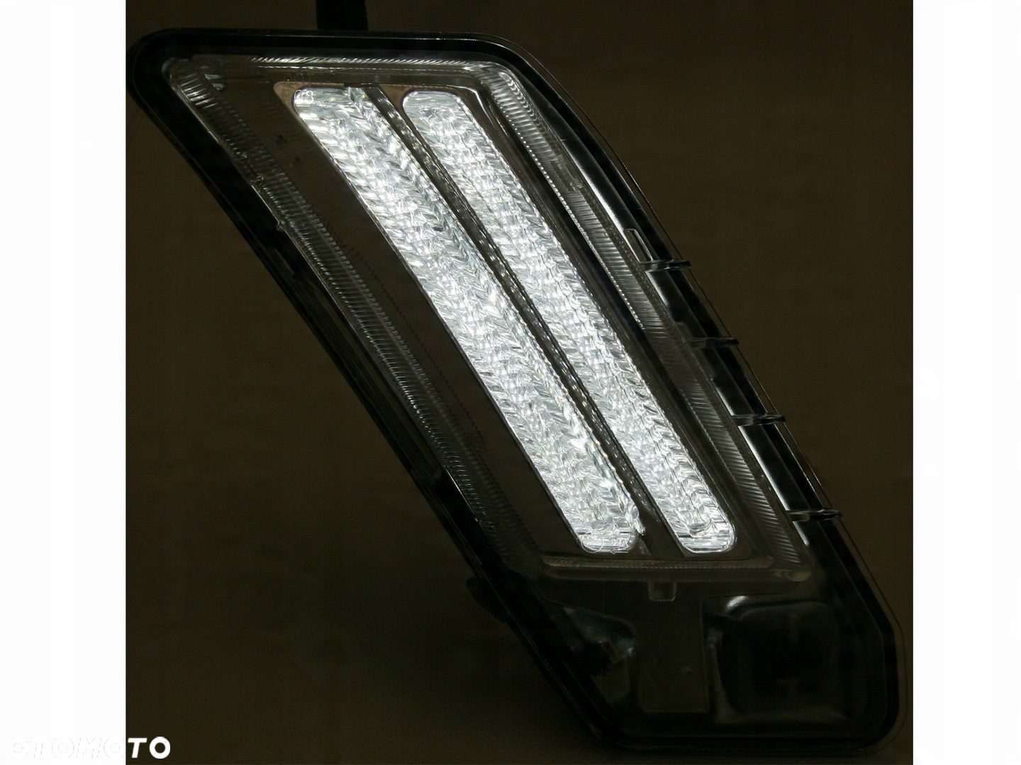LAMPA POZYCYJNA LED VOLVO XC60 XC-60 1 I 2008-2013 - 2