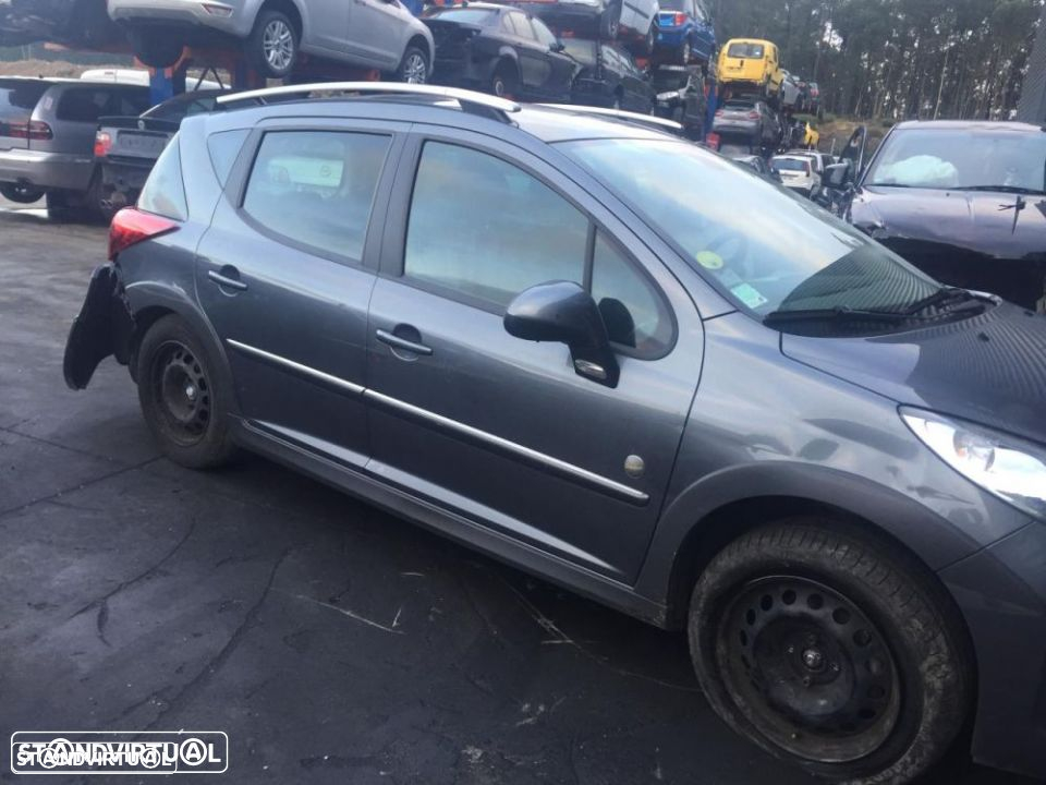 Peugeot 207 SW 1.4 16v de 2010 para peças - 3