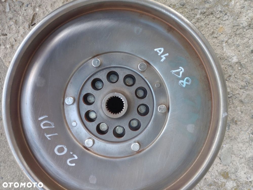 KOŁO DWUMASOWE 2.0 TDI AUDI A4 B8 A5 8T AW105317Q - 4