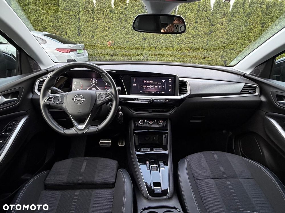 Opel Grandland 1.5 D Automatik Business Edition - 17
