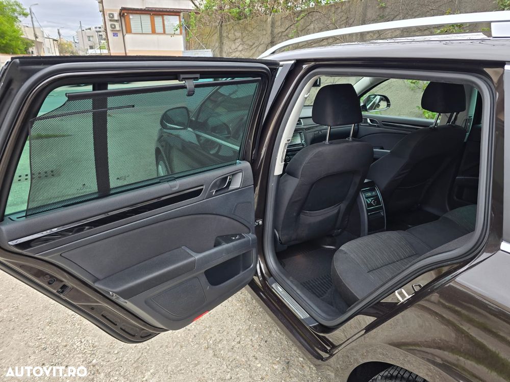 Skoda Superb 2.0 TDI 4X4 Elegance - 16