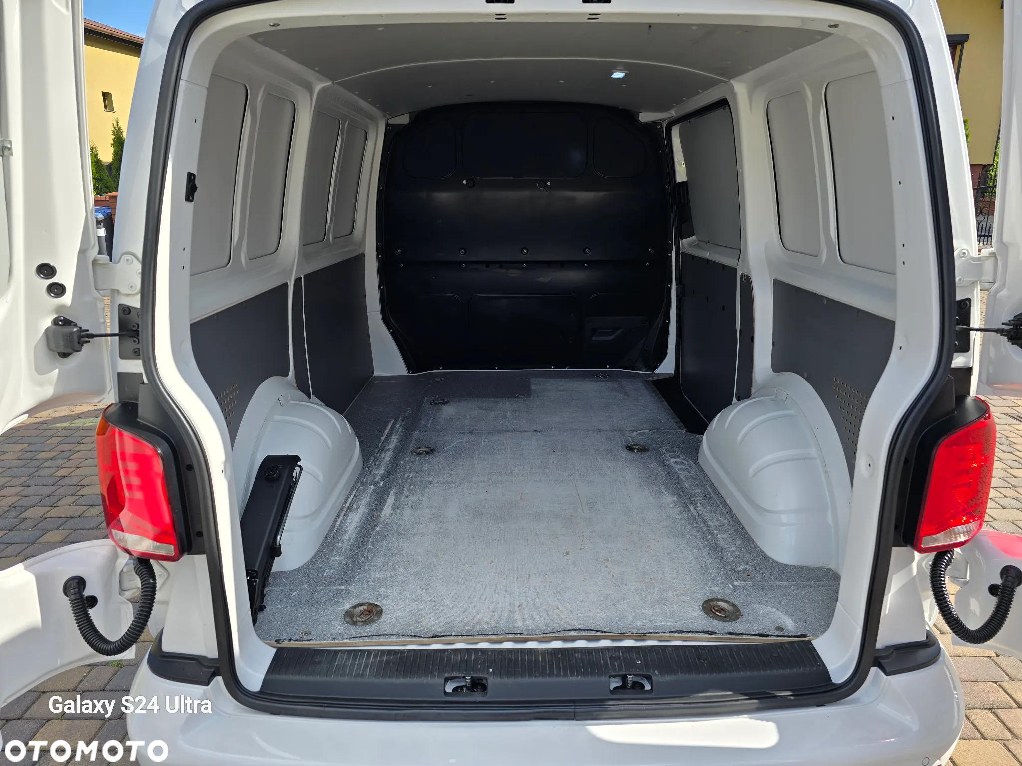 Volkswagen TRANSPORTER - 11