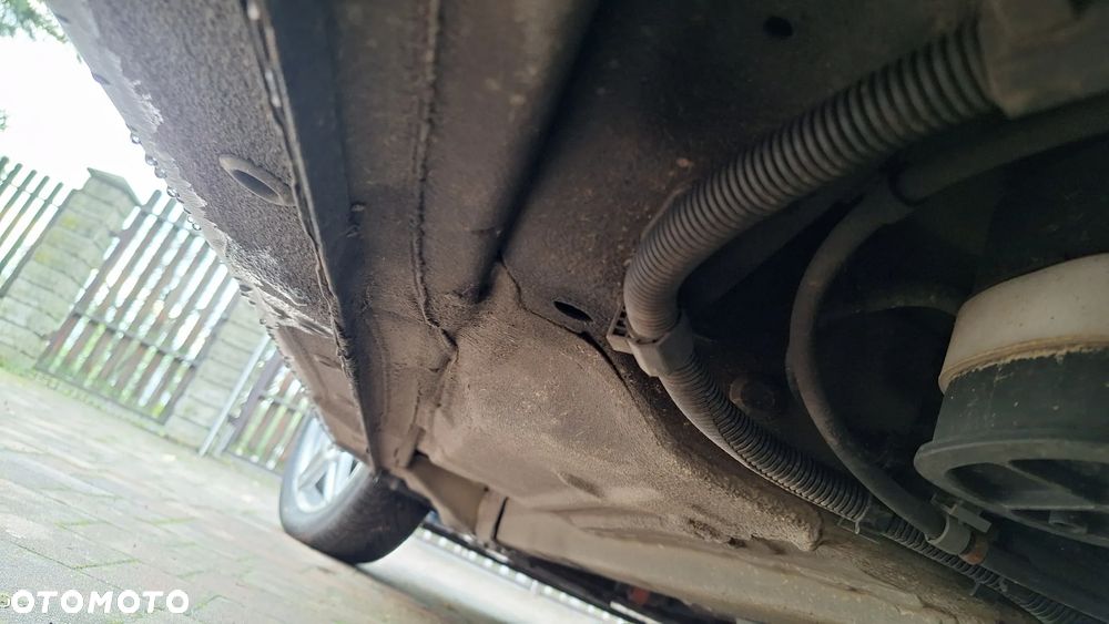 Ford Fiesta 1.4 Titanium EU6 - 15