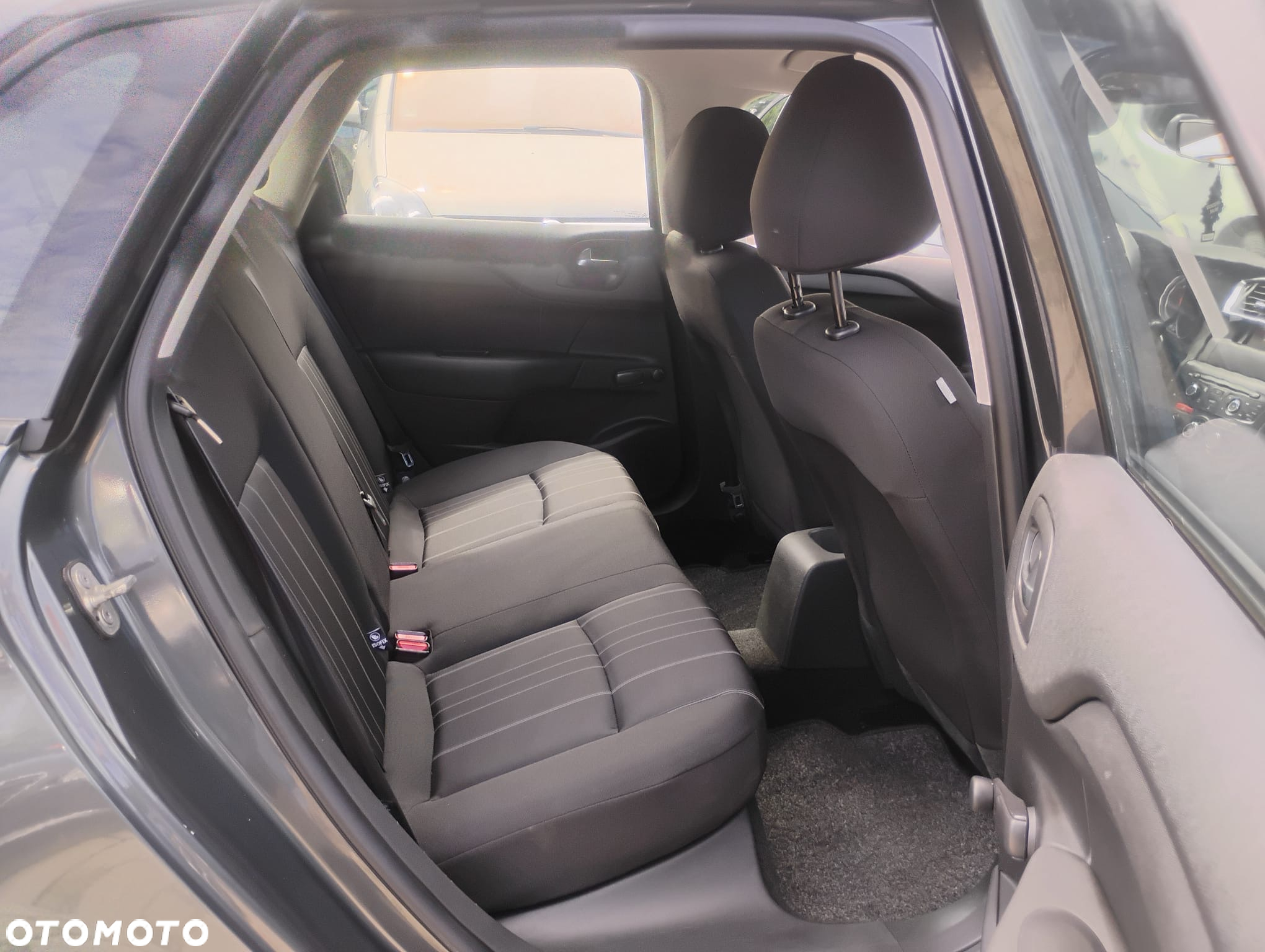 Citroën C4 1.6 VTi Exclusive - 20