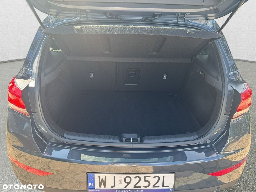 Hyundai i30 - 24