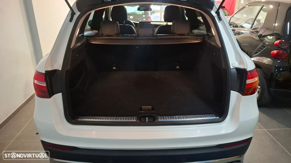 Mercedes-Benz GLC 220 - 12