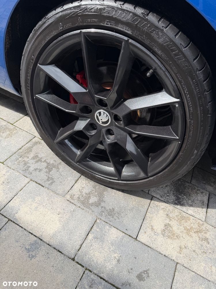 Skoda Octavia 2.0 TDI (Green tec) RS - 5