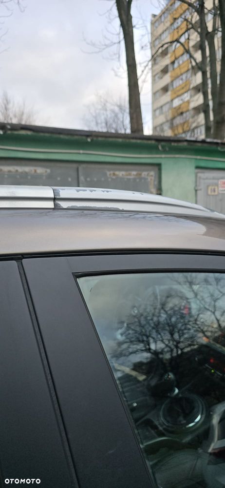 Kia Sportage 2.0 CRDI XL - 5