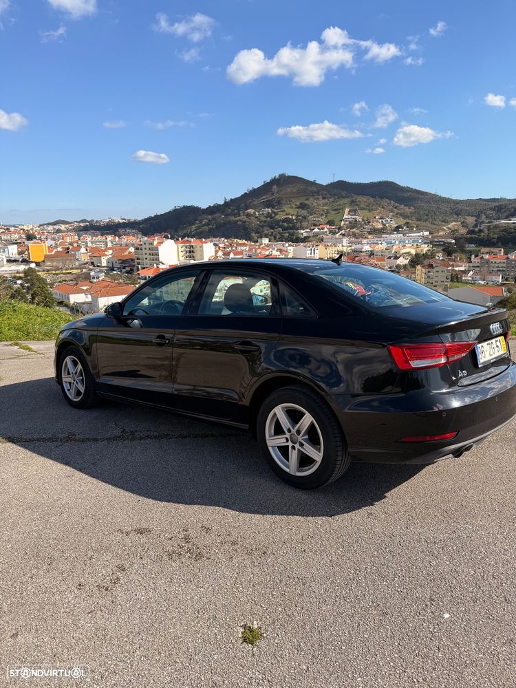 Audi A3 Limousine 30 TDI - 6