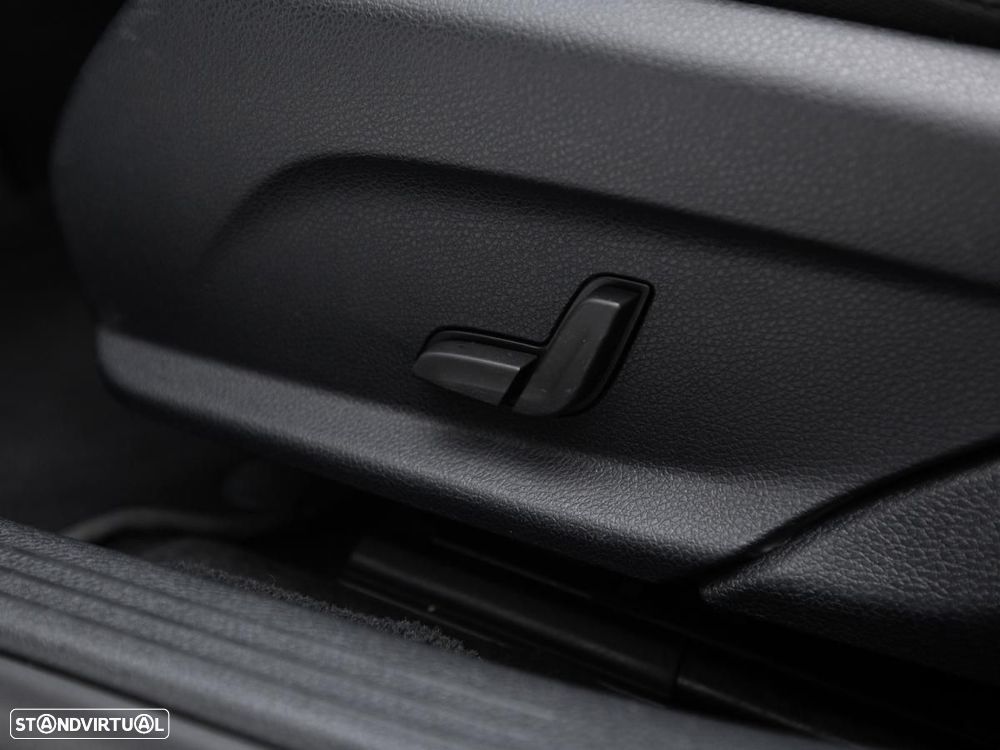 Mercedes-Benz C 200 - 16