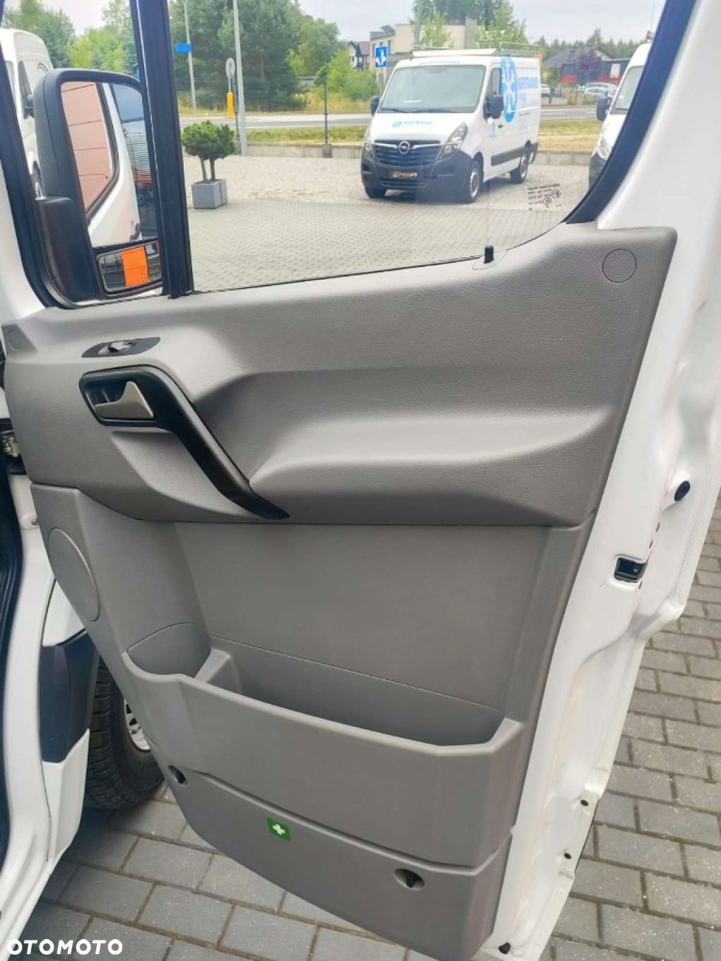 Mercedes-Benz SPRINTER - 21