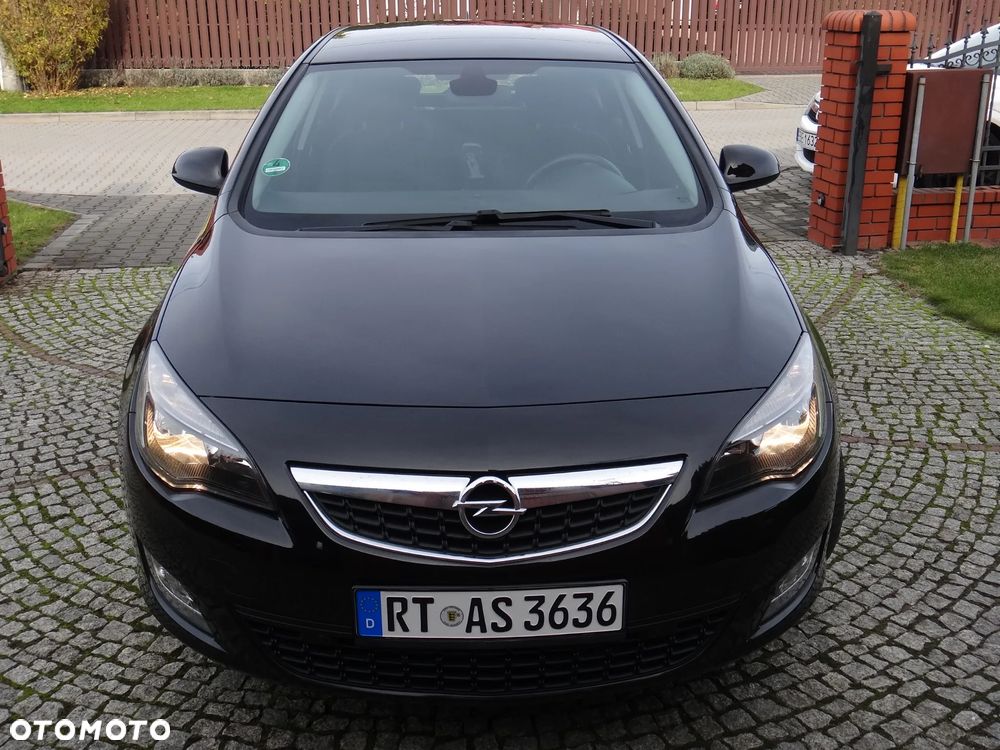 Opel Astra IV 1.4 T Sport - 9