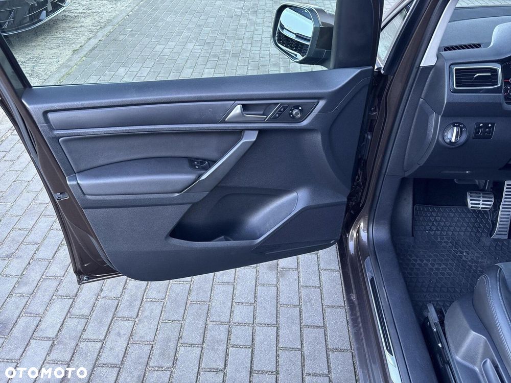 Volkswagen Caddy 2.0 TDI Highline DSG - 10