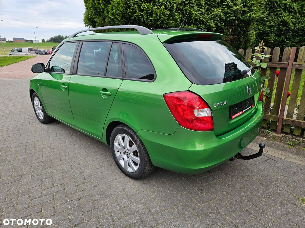 Skoda Fabia 1.2 TSI Ambiente - 3