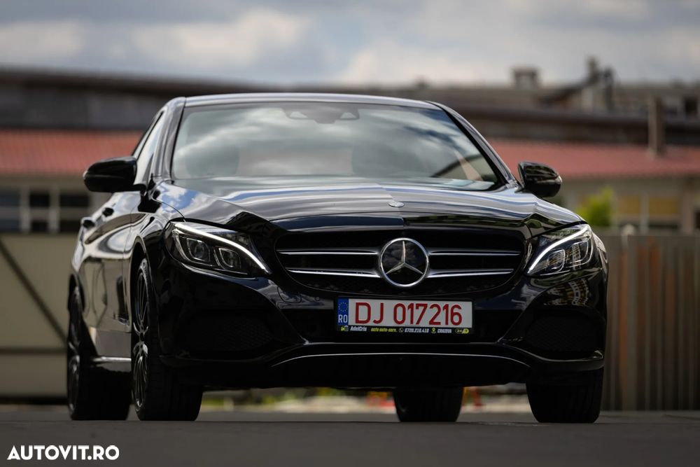 Mercedes-Benz C - 4
