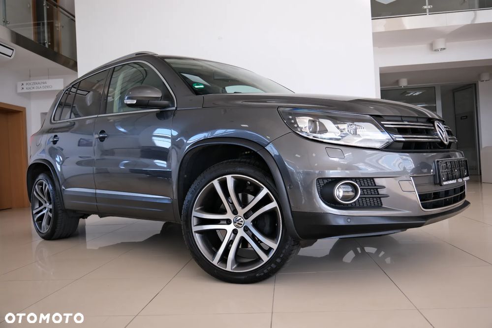 Volkswagen Tiguan 2.0 TDI DPF 4Motion BlueMotion Technology DSG Track & Style - 4