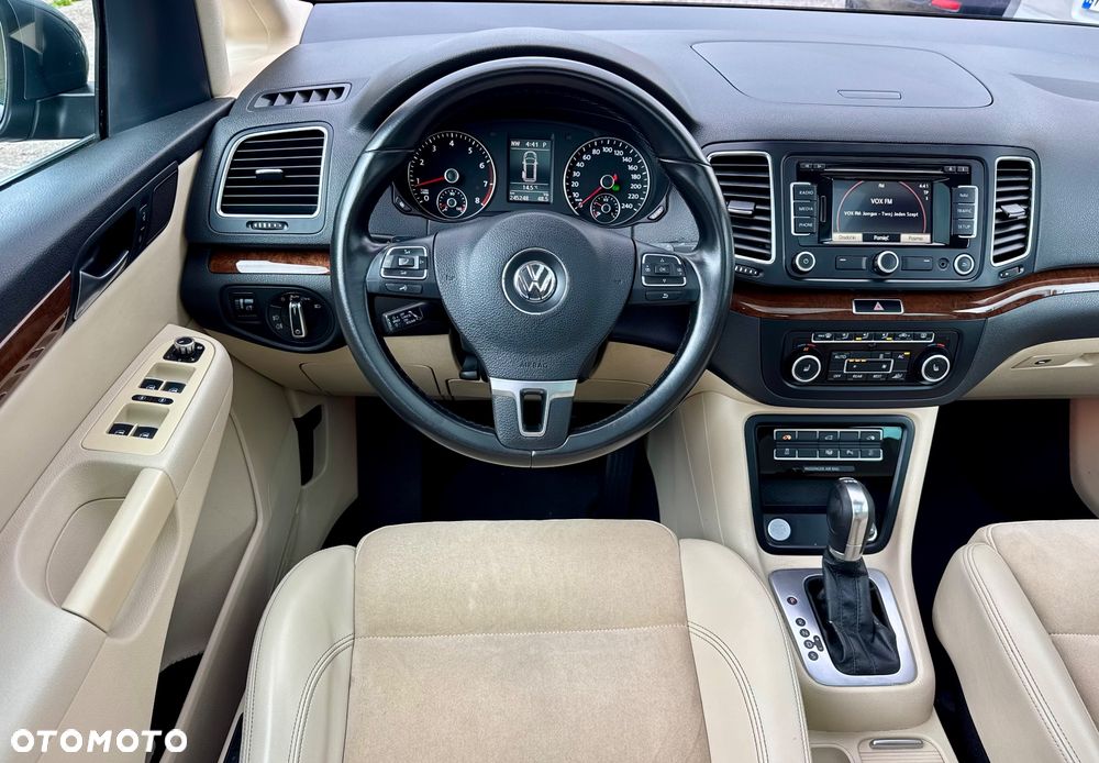 Volkswagen Sharan 2.0 TSI DSG Highline - 15