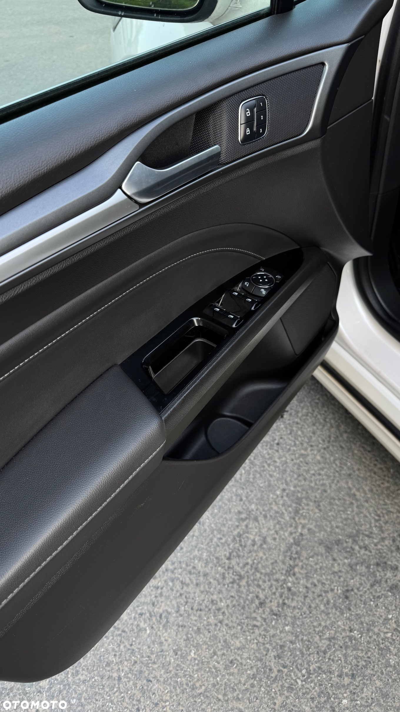 Ford Mondeo - 16