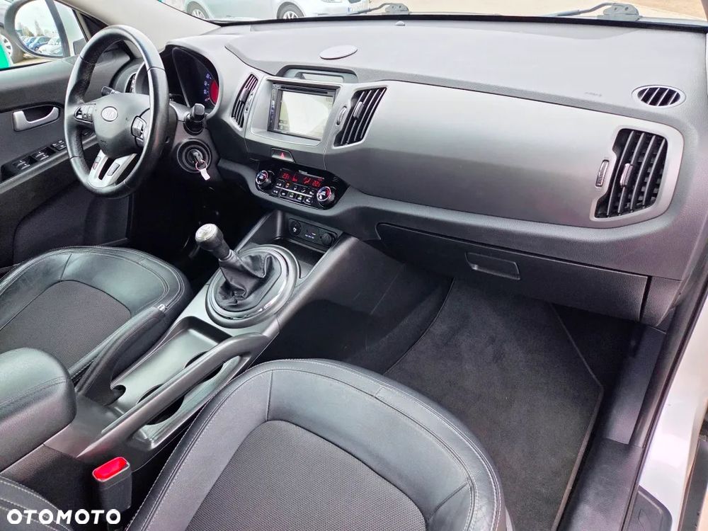 Kia Sportage 2.0 L 2WD - 30