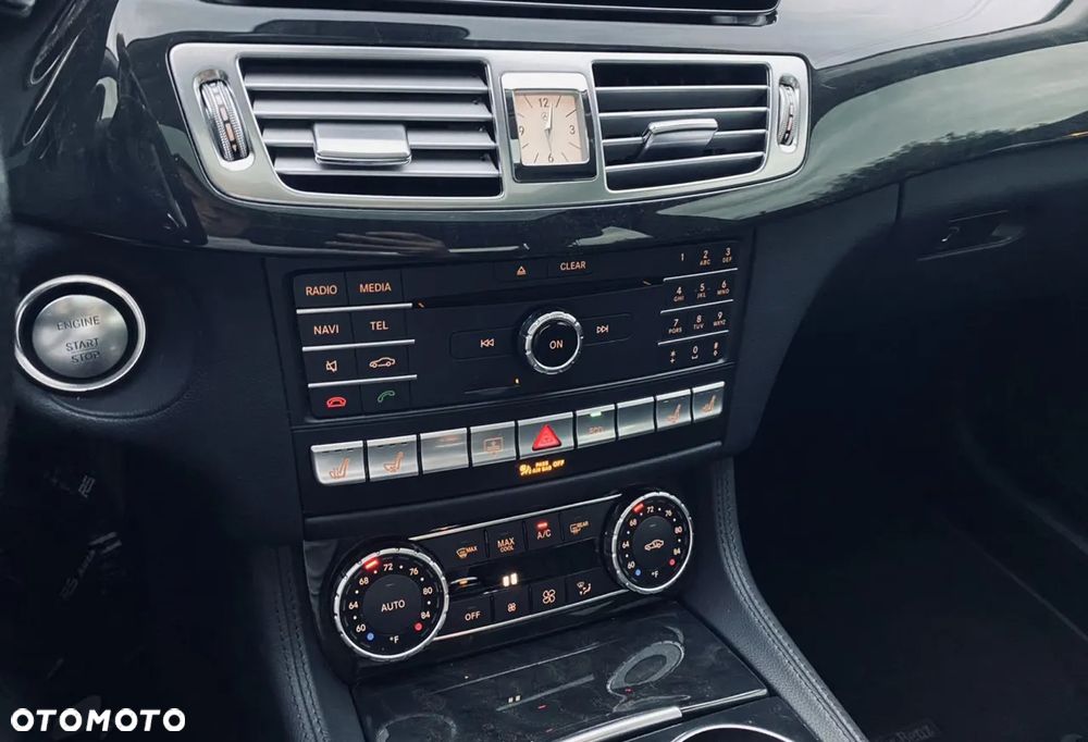 Mercedes-Benz CLS - 9