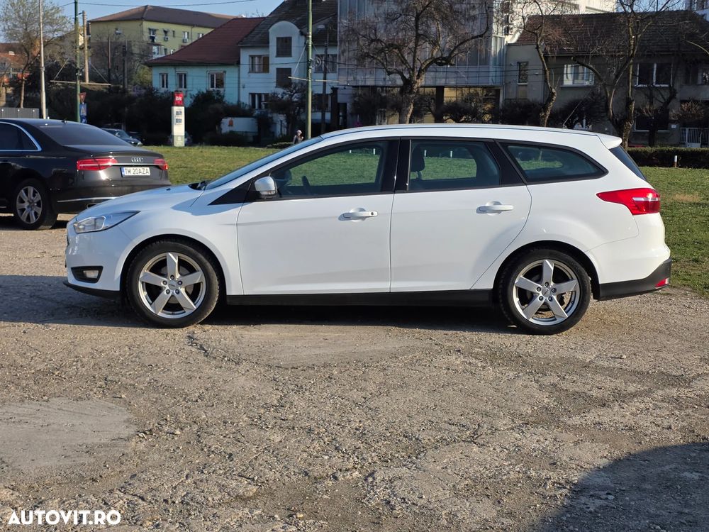Ford Focus 1.5 EcoBlue Connected - 14