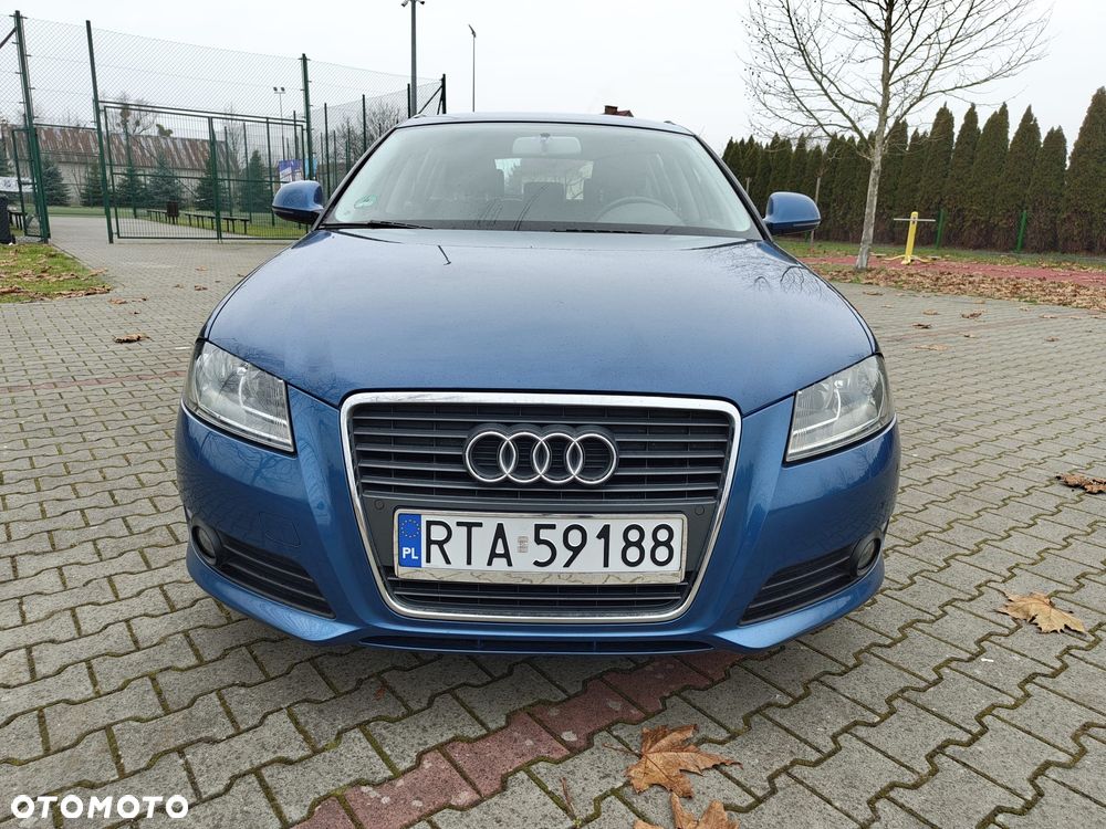 Audi A3 Sportback 2.0 TDI Ambiente - 3