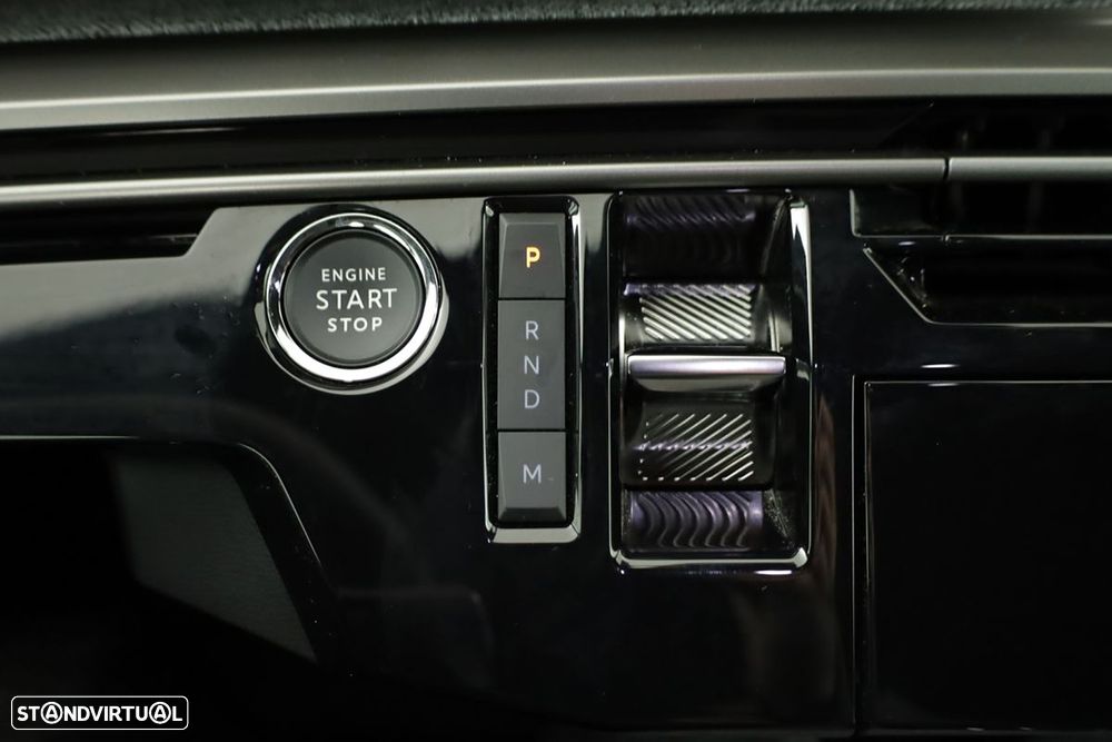 Peugeot 3008 1.2 Hybrid Allure e-DCS6 - 13