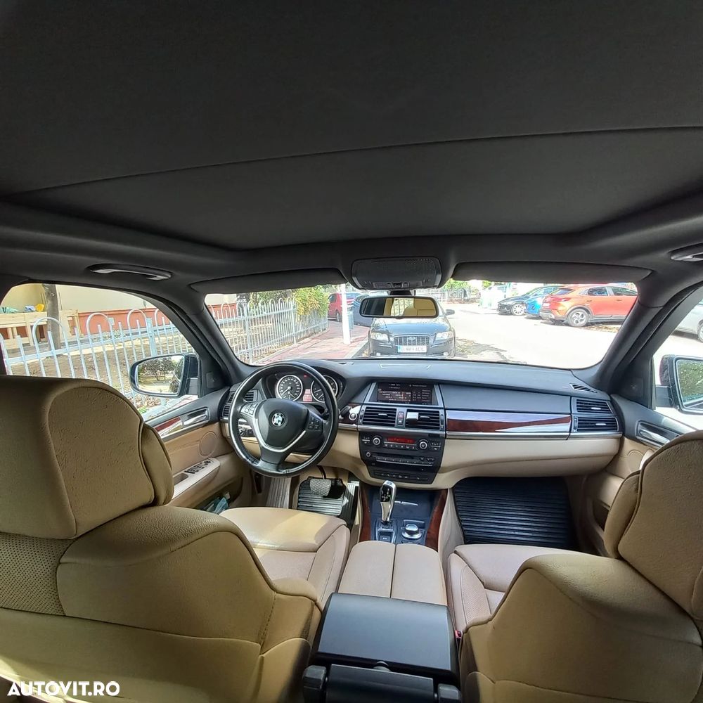BMW X5 4.8i Aut. - 7
