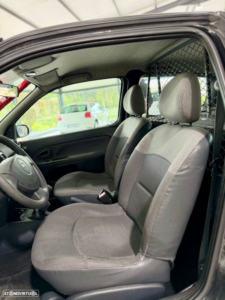 Renault Clio 1.5 dCi S - 17
