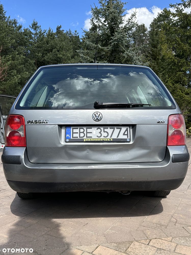 Volkswagen Passat 2.0 Comfortline - 5