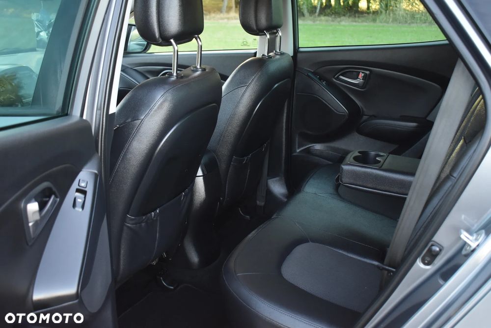 Hyundai ix35 1.6 2WD Fifa World Cup Edition - 25