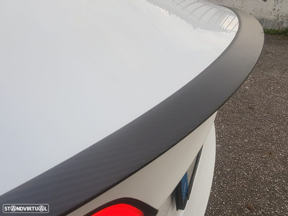 Tesla Model 3 Tração Traseira - 4