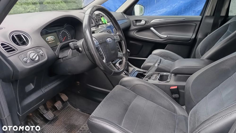 Ford S-Max 2.0 TDCi DPF Titanium - 11