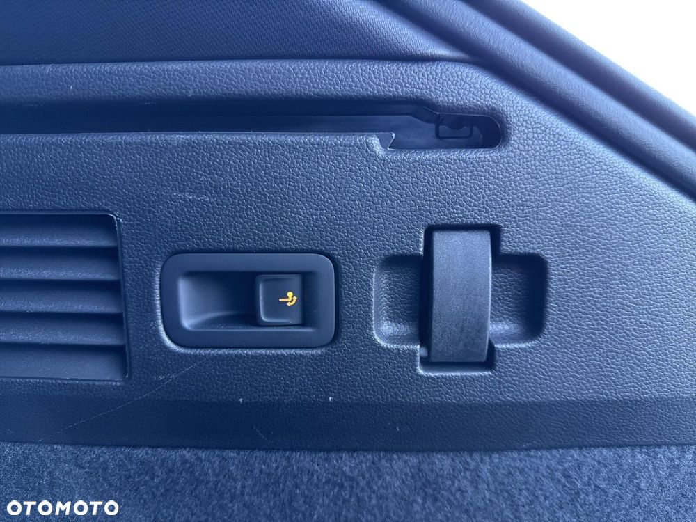 Volkswagen Arteon Shooting Brake 2.0 TDI 4Motion R-Line DSG - 34