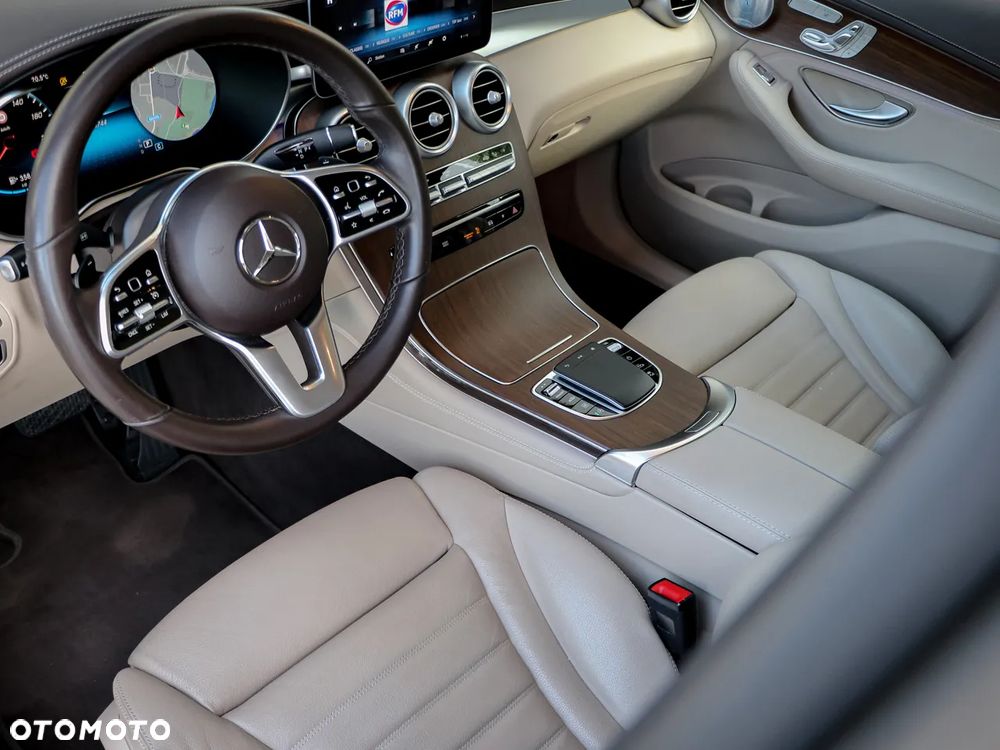 Mercedes-Benz GLC 400 d 4-Matic - 14