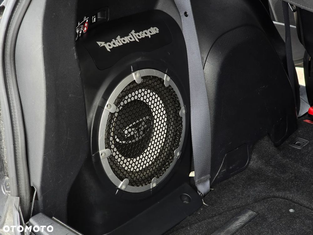 Mitsubishi Outlander 2.0 DID Intense + - 29