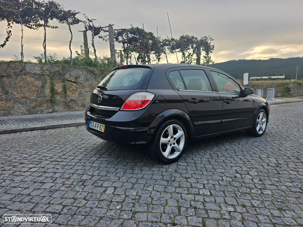 Opel Astra 1.7 CDTi Cosmo M6 - 7