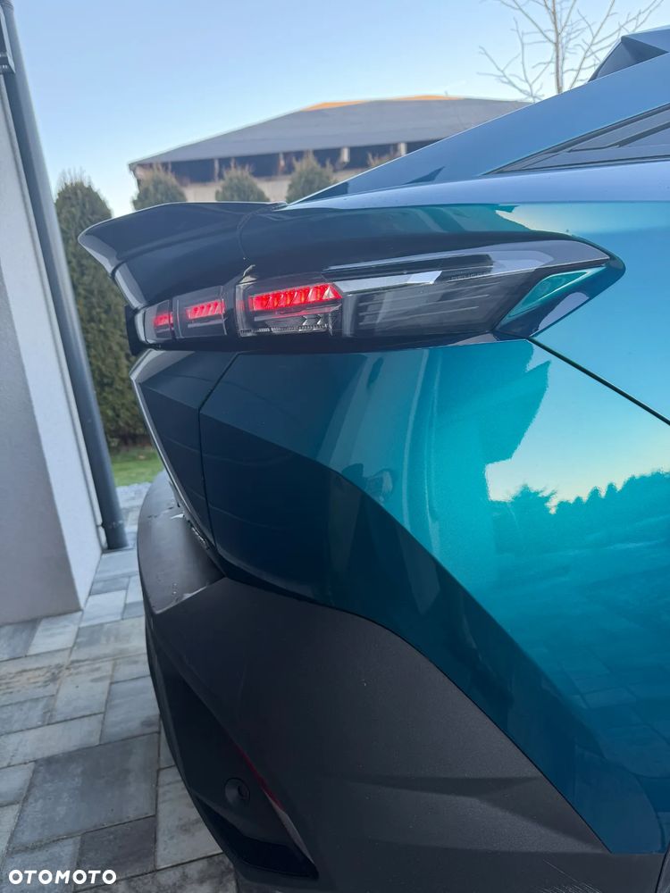 Peugeot 408 1.6 Plug-In Hybrid 225 Allure EAT8 - 33