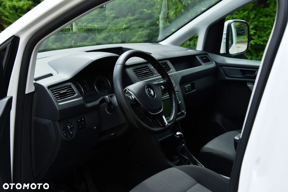 Volkswagen Caddy 2.0 TDI Highline 4Motion - 14