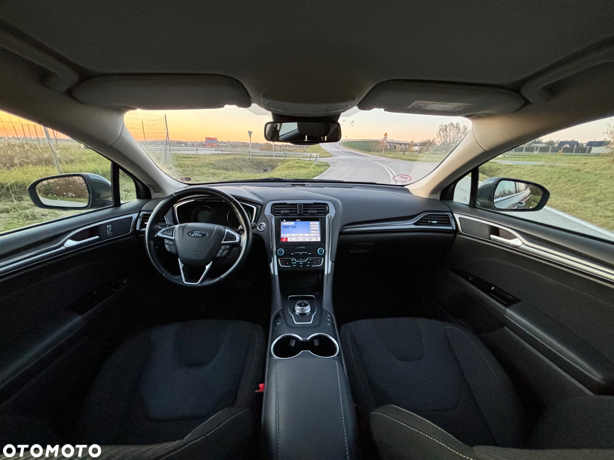 Ford Mondeo Turnier 2.0 EcoBlue Titanium - 16
