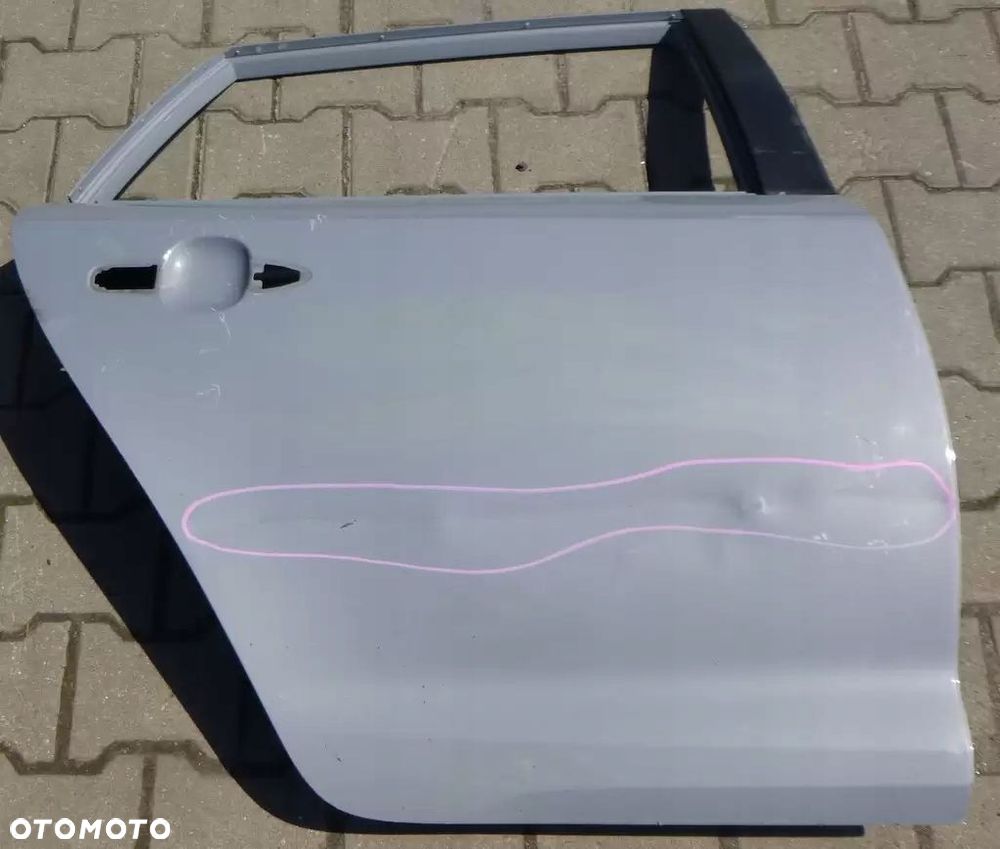 Toyota Corolla Drzwi Tył Prawe KOMBI - 1