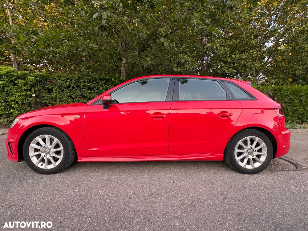 Audi A3 1.6 TDI clean Stronic Ambiente - 12