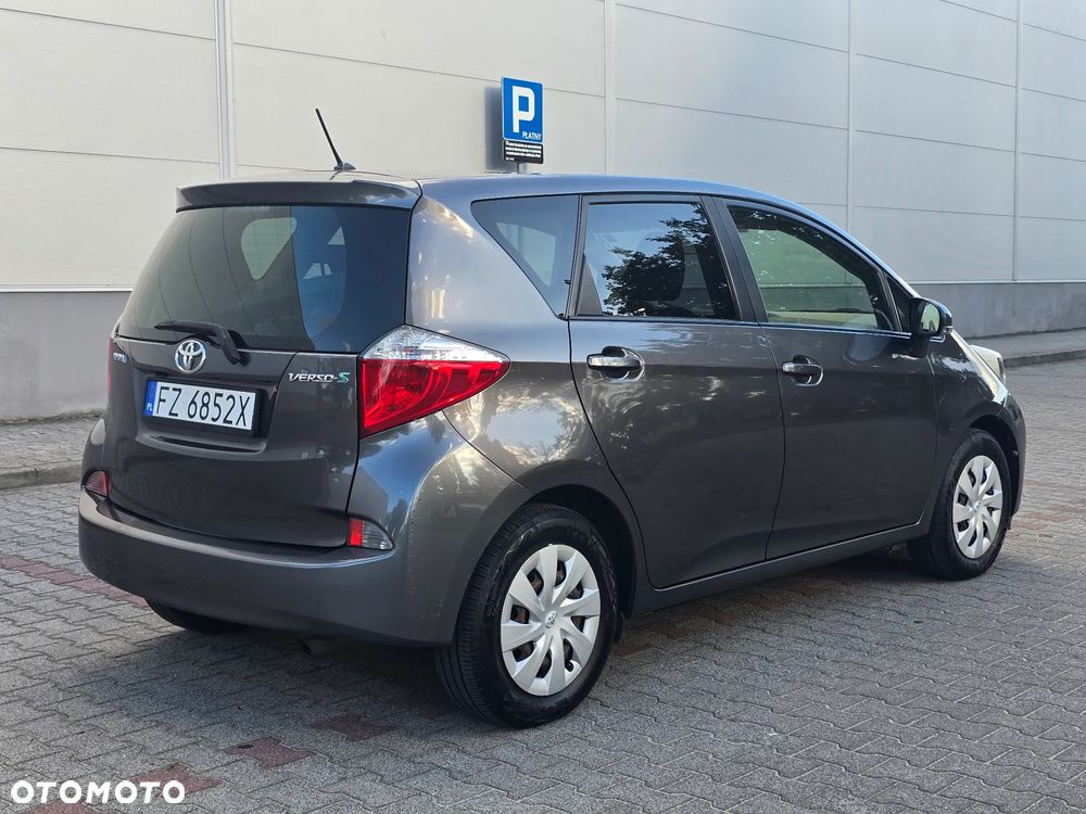 Toyota Verso S 1.33 VVT-i Life - 18