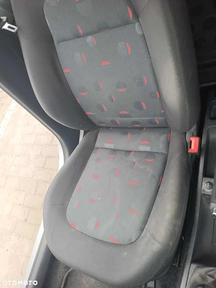 Skoda Fabia 1.4 16V Comfort - 15