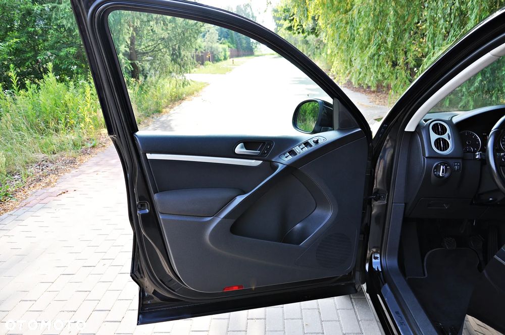 Volkswagen Tiguan 2.0 TDI DPF BlueMotion Technology Cup Sport & Style - 30