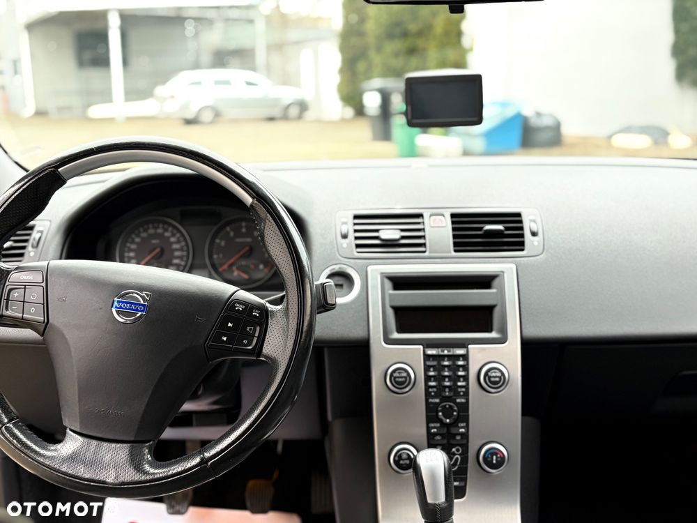 Volvo C30 1.8 Momentum - 24