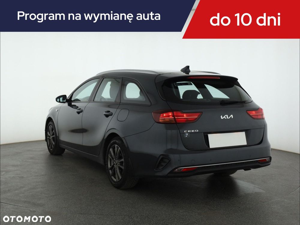 Kia Ceed - 6