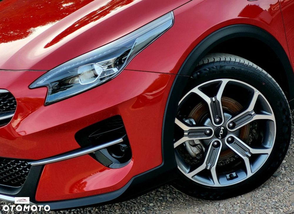 Kia XCeed - 37