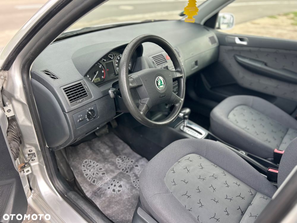 Skoda Fabia 1.4 16V Automatik Elegance - 12